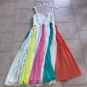 Formal multicolor dress. L’ ATISTE By Amy, size Medium